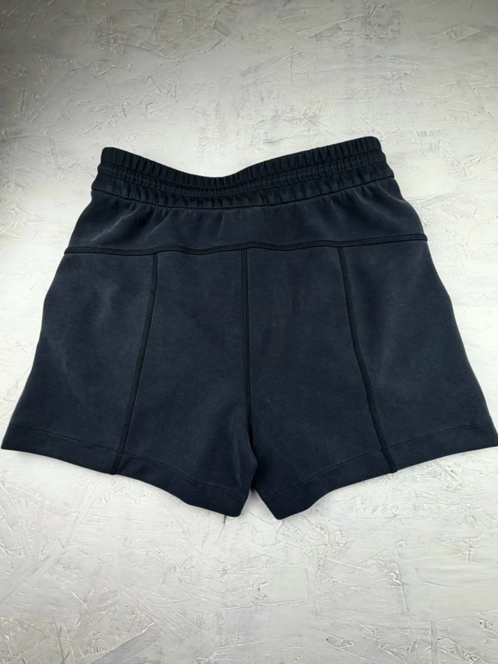 Lululemon Softstreme Lounge Shorts Gray Size 4 High Rise Comfort‎